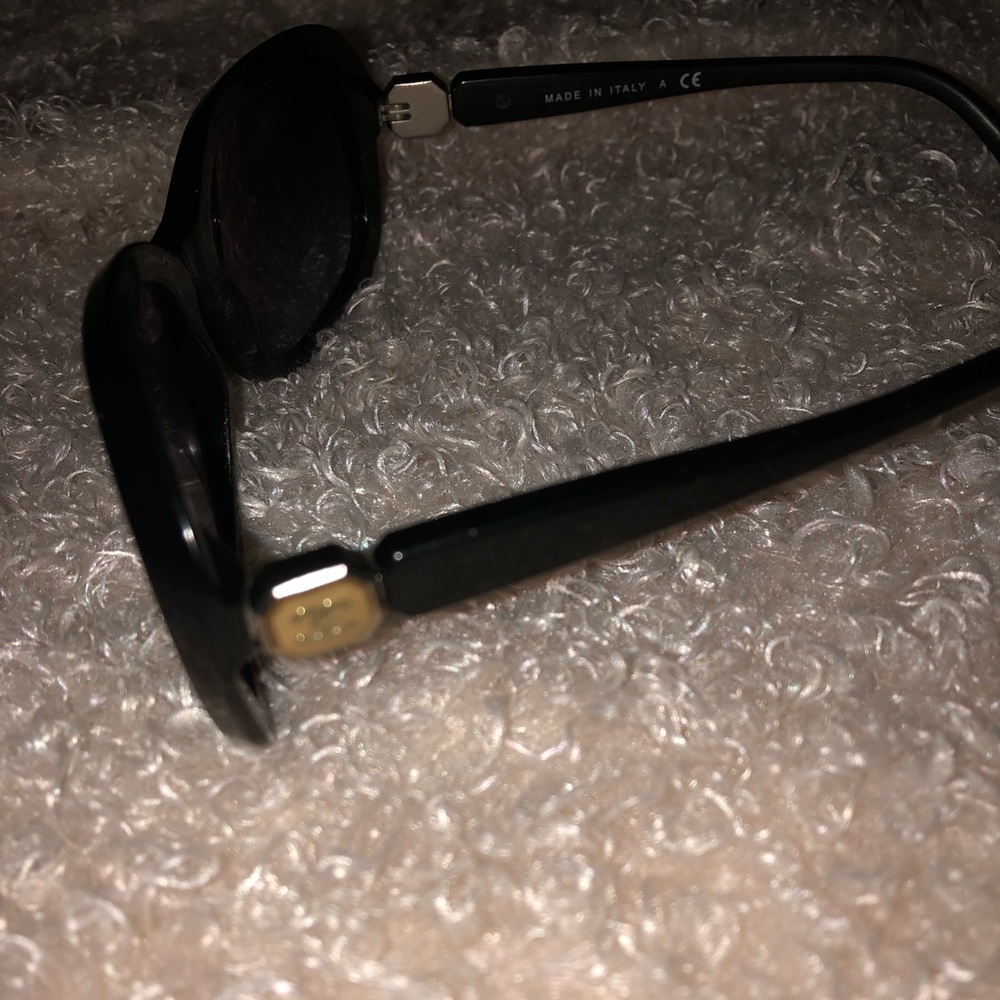 Chanel sunnies 😎